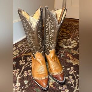 Tony lama great condition vintage cowboy boots